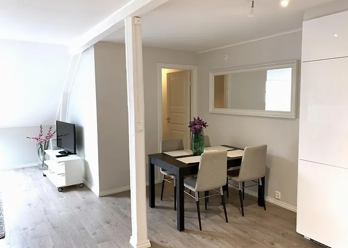 The Company - Bislett Oslo