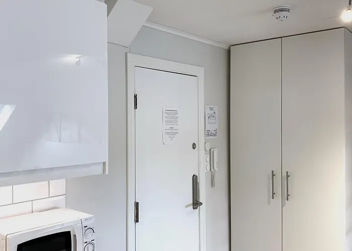 The Company - Bislett *