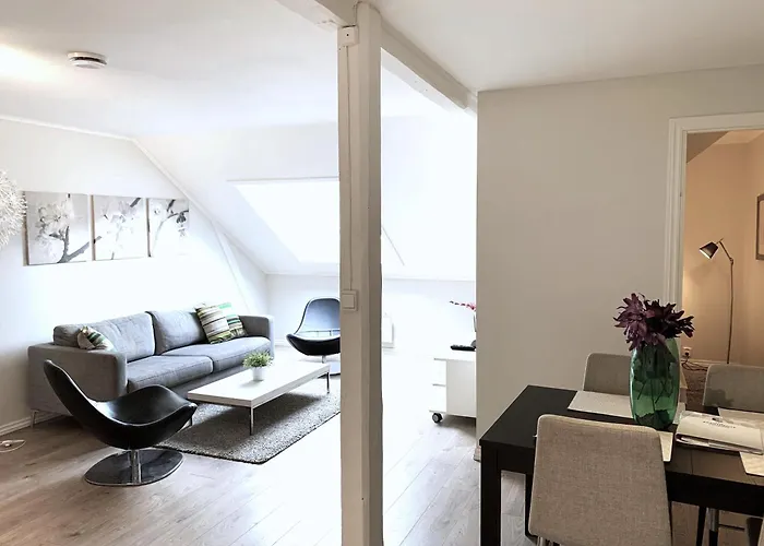 The Company - Bislett *